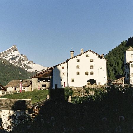 Hotel Weiss Kreuz Splügen Eksteriør bilde
