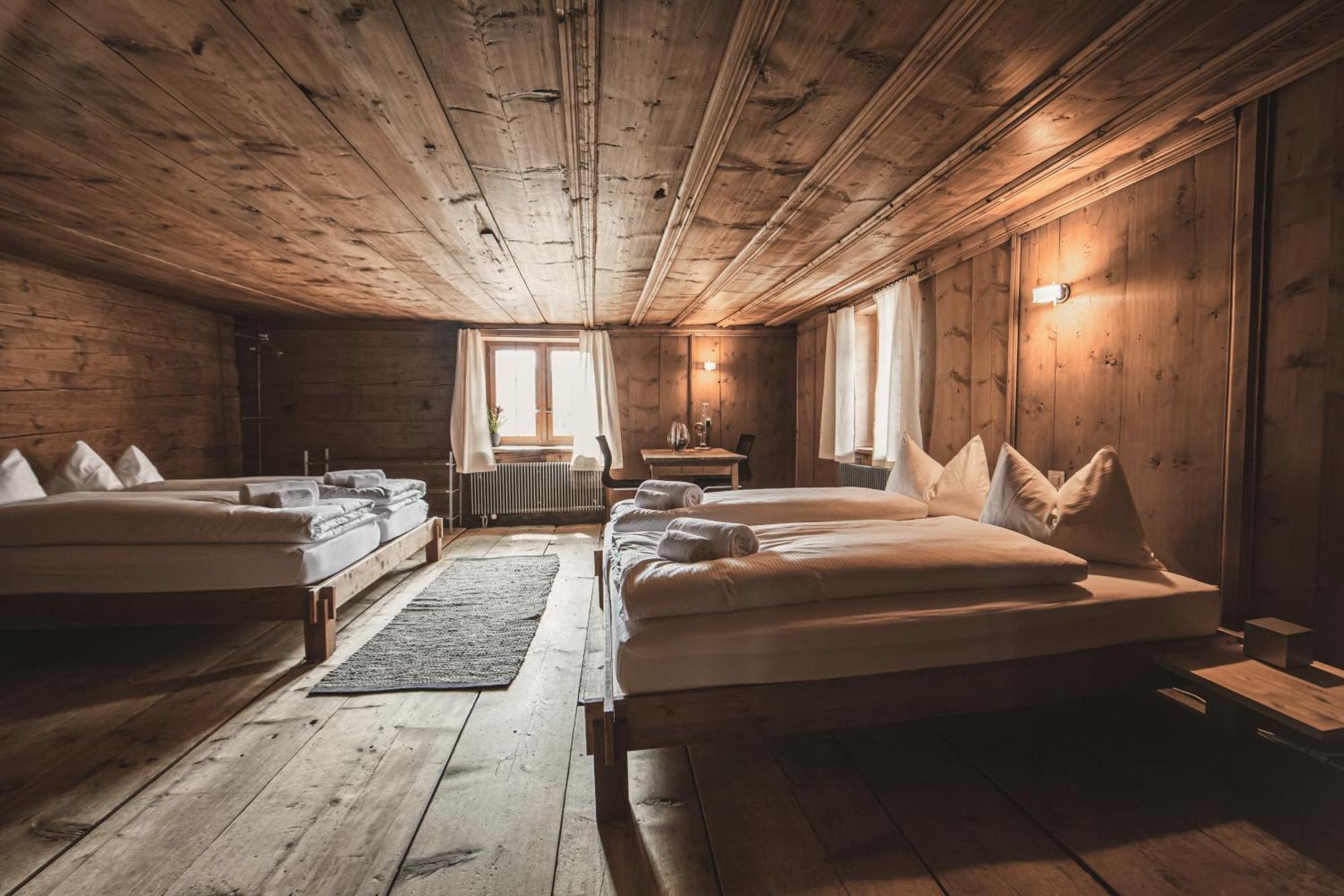 Hotel Weiss Kreuz Splügen Rom bilde